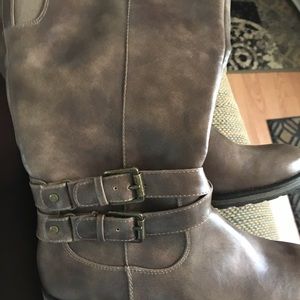 Brand new Brown leather boots